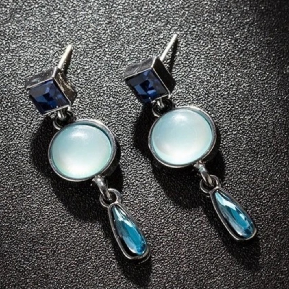 Blue Agate Stone Gem Drop Fashion Earrings - Picture 1 of 3